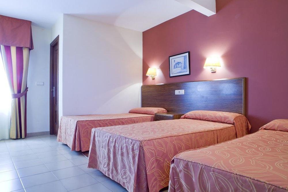 Hotel Siroco Portonovo Exteriör bild